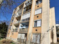 Eladó téglalakás, Kaposváron 34.9 M Ft, 2 szobás