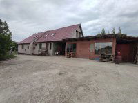 Eladó családi ház, Pázmándon 69.9 M Ft, 7 szobás