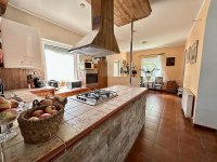 Eladó ikerház, Vácon 156 M Ft, 6 szobás / költözzbe.hu