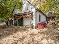 Eladó mezogazdasagi ingatlan