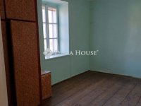 Eladó családi ház, Pécsett 36 M Ft, 4 szobás