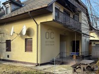 Eladó családi ház, Balatonlelleén 250 M Ft, 8 szobás
