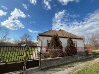 Eladó családi ház, Vanyolán 15 M Ft, 3 szobás