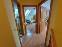 Eladó családi ház, III. kerületben 230 M Ft, 5 szobás