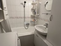 Eladó panellakás, Székesfehérvárott 44.9 M Ft, 2 szobás