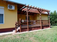 Eladó családi ház, Székesfehérvárott 135 M Ft, 5 szobás