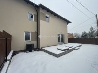 Eladó ikerház, Vecsésen 138 M Ft, 5 szobás