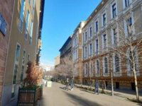 Eladó üzlethelyiség