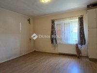 Eladó családi ház, Seregélyesen 75 M Ft, 6 szobás