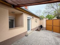 Eladó családi ház, Baján 32.5 M Ft, 2 szobás