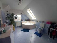 Eladó családi ház, Vecsésen 160 M Ft, 6 szobás