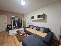 Eladó panellakás, Érden 57.9 M Ft, 2 szobás