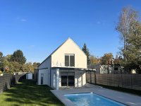 Eladó családi ház, Balatonakarattyán 239 M Ft, 4 szobás