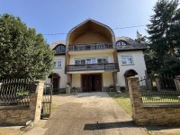 Eladó családi ház, Nagykanizsán 96 M Ft, 8 szobás