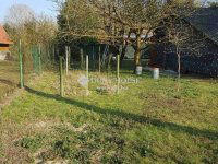 Eladó nyaraló, Pócsmegyeren 23.5 M Ft, 2 szobás