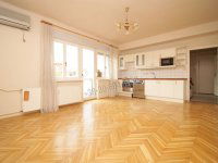 Kiadó téglalakás, albérlet