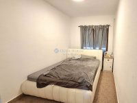 Eladó családi ház, Felsőpakonyban 84.9 M Ft, 9 szobás