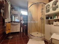 Eladó családi ház, Székesfehérvárott 131 M Ft, 6 szobás