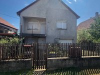 Eladó családi ház, Ongán 49.999 M Ft, 4 szobás