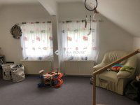 Eladó családi ház, Mogyoródon 137 M Ft, 5 szobás