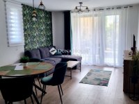 Eladó téglalakás, Siófokon 214 M Ft, 5 szobás