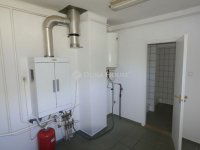 Kiadó üzlethelyiség