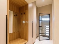 Eladó családi ház, X. kerületben 129.9 M Ft, 3 szobás