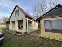 Eladó családi ház