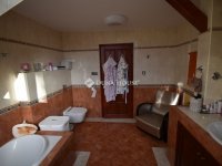 Eladó családi ház, Gödöllőn 355 M Ft, 5 szobás
