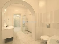 Eladó téglalakás, Pécsett 120 M Ft, 4 szobás