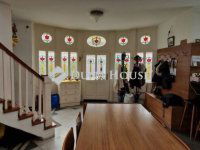 Eladó családi ház, Vecsésen 162.9 M Ft, 5 szobás