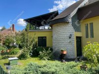 Eladó családi ház, Mecséren 124.9 M Ft, 6 szobás