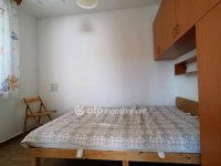 Eladó családi ház, Ercsiben 99 M Ft, 2+4 szobás