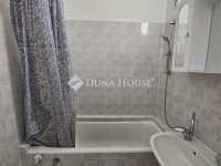 Eladó panellakás, III. kerületben 69.9 M Ft, 3 szobás