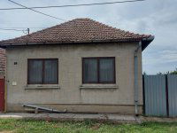 Eladó családi ház, Medgyesegyházán 14 M Ft, 3 szobás