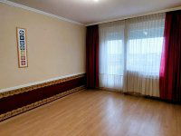 Eladó panellakás, Békéscsabán 30.5 M Ft, 2 szobás