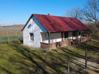 Eladó családi ház, Izsákon 23.9 M Ft, 2 szobás