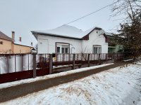 Eladó családi ház