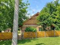 Eladó családi ház, Előszálláson 23 M Ft, 2 szobás
