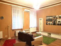 Eladó téglalakás, VII. kerületben 74 M Ft, 2 szobás