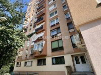 Eladó panellakás, Pécsett 39.9 M Ft, 2 szobás