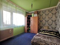 Eladó panellakás, Székesfehérvárott 59.9 M Ft, 3 szobás