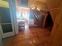 Eladó téglalakás, Székesfehérvárott 79.9 M Ft, 5 szobás