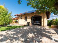 Eladó családi ház, Siófokon 219.9 M Ft, 4+1 szobás