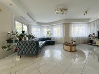 Eladó családi ház, XIV. kerületben 469.9 M Ft, 5 szobás