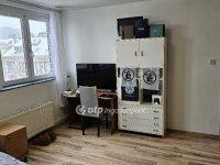 Eladó téglalakás, Dunaújvárosban 67 M Ft, 5 szobás