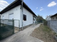 Eladó családi ház, Vecsésen 94 M Ft, 3 szobás