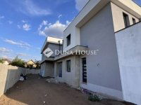 Eladó ikerház, Vecsésen 125 M Ft, 4+1 szobás