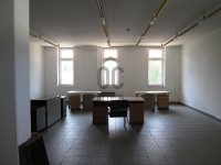 Kiadó iroda, III. kerületben 453 E Ft / hó / költözzbe.hu