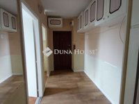Eladó panellakás, XVII. kerületben 64 M Ft, 3 szobás